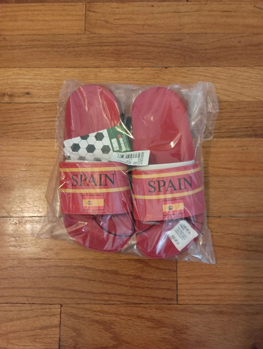 NEW Spain Red Kids Slide Sandals 2/3